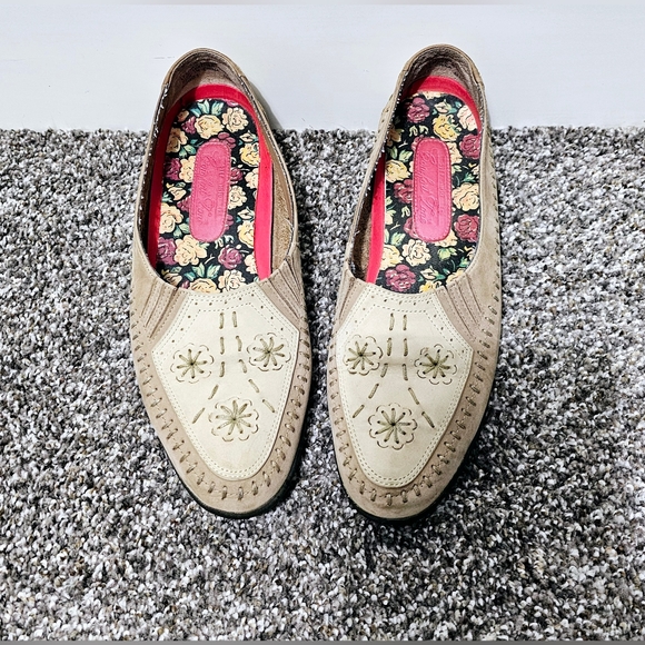 HUSH PUPPIES LOAFER SHOES - Picture 1 of 11